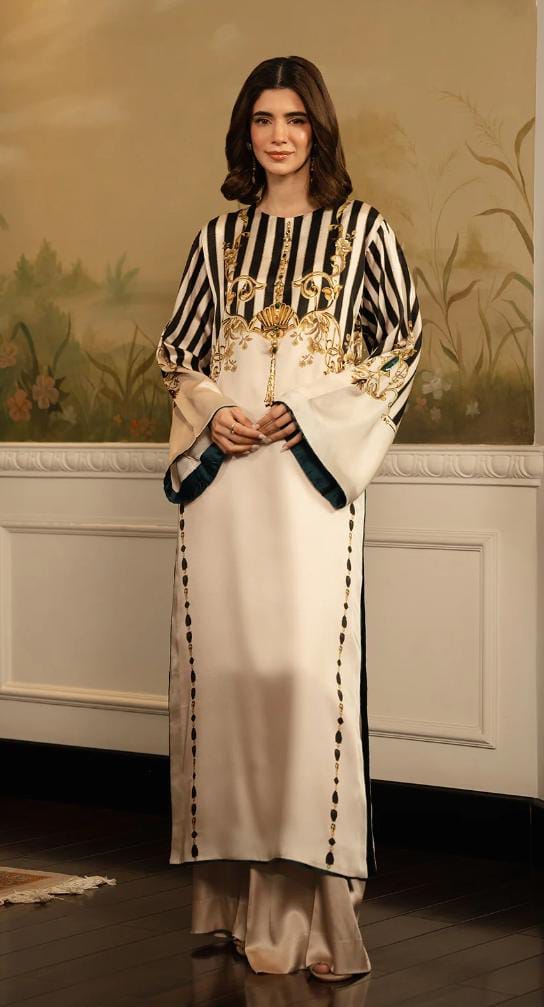 Ivory Royal Printed long Set 4