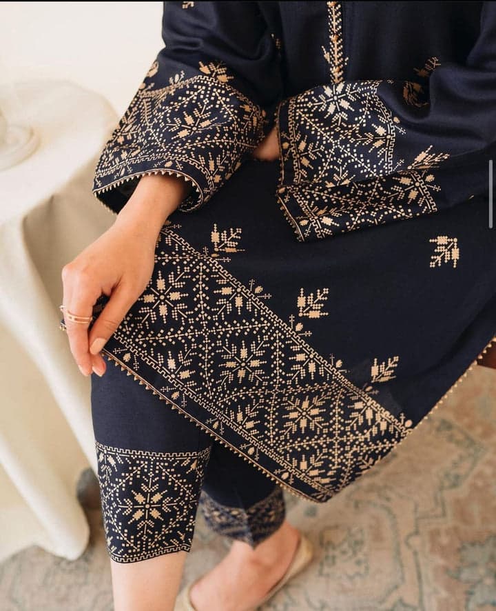 Anmol Silk Embroidery 4