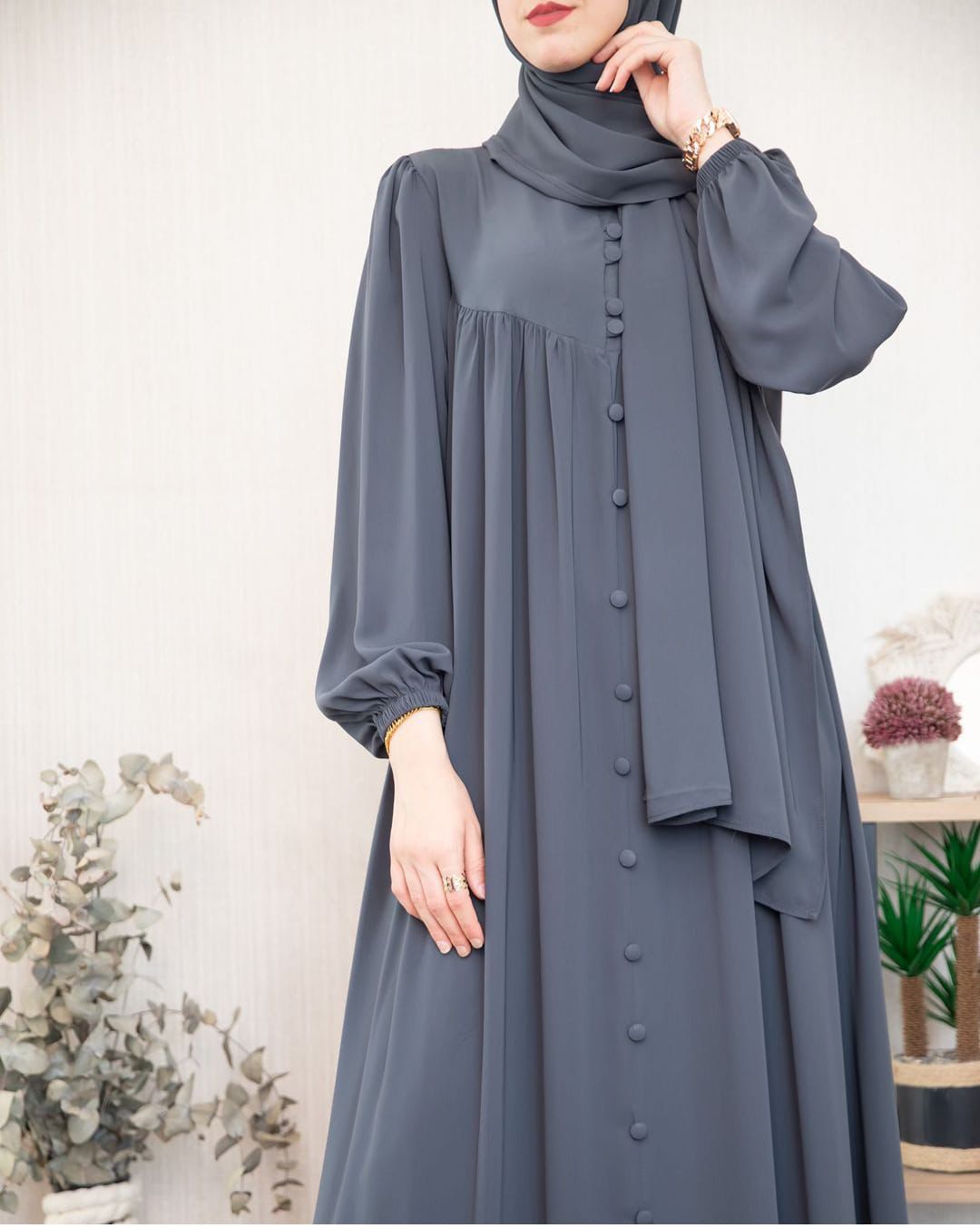 Abaya With Stoller 1